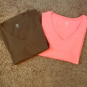 V neck t shirts